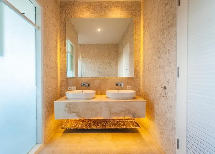Aarna Haven Villa Seminyak (Bali)